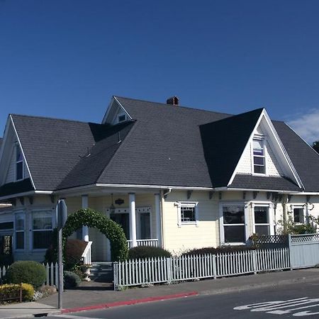 Bed and Breakfast The Atrium Fort Bragg Exterior foto